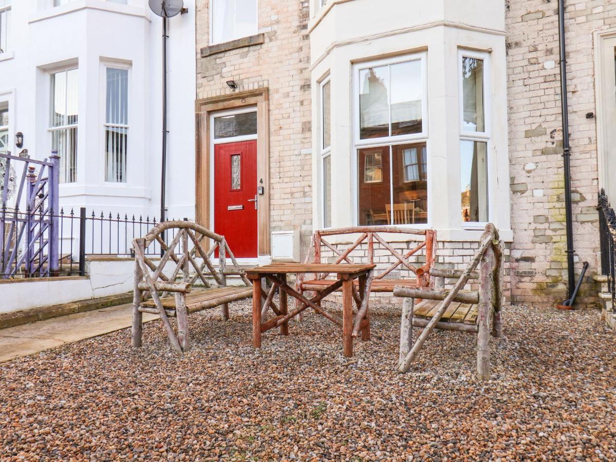 4 Normanby Terrace Villa Уитби Екстериор снимка
