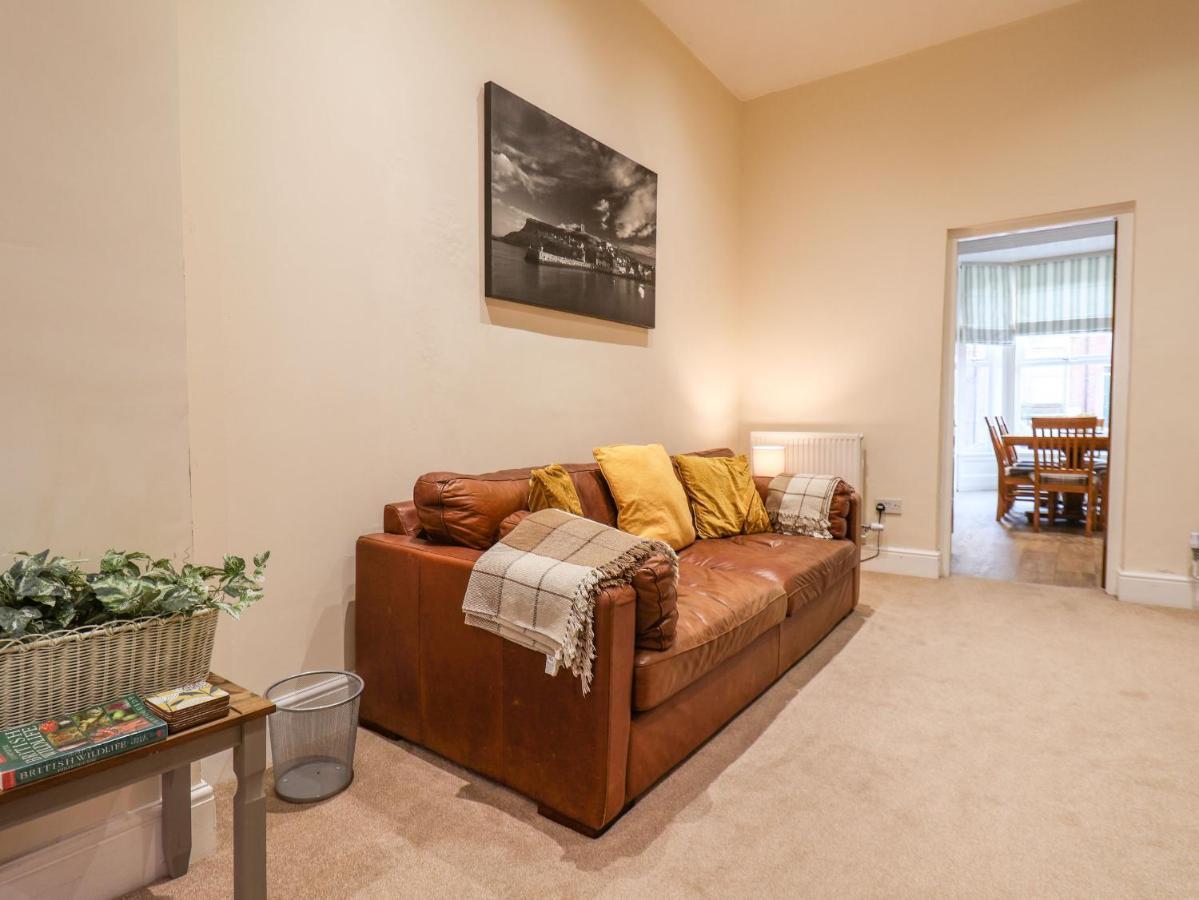4 Normanby Terrace Villa Уитби Екстериор снимка