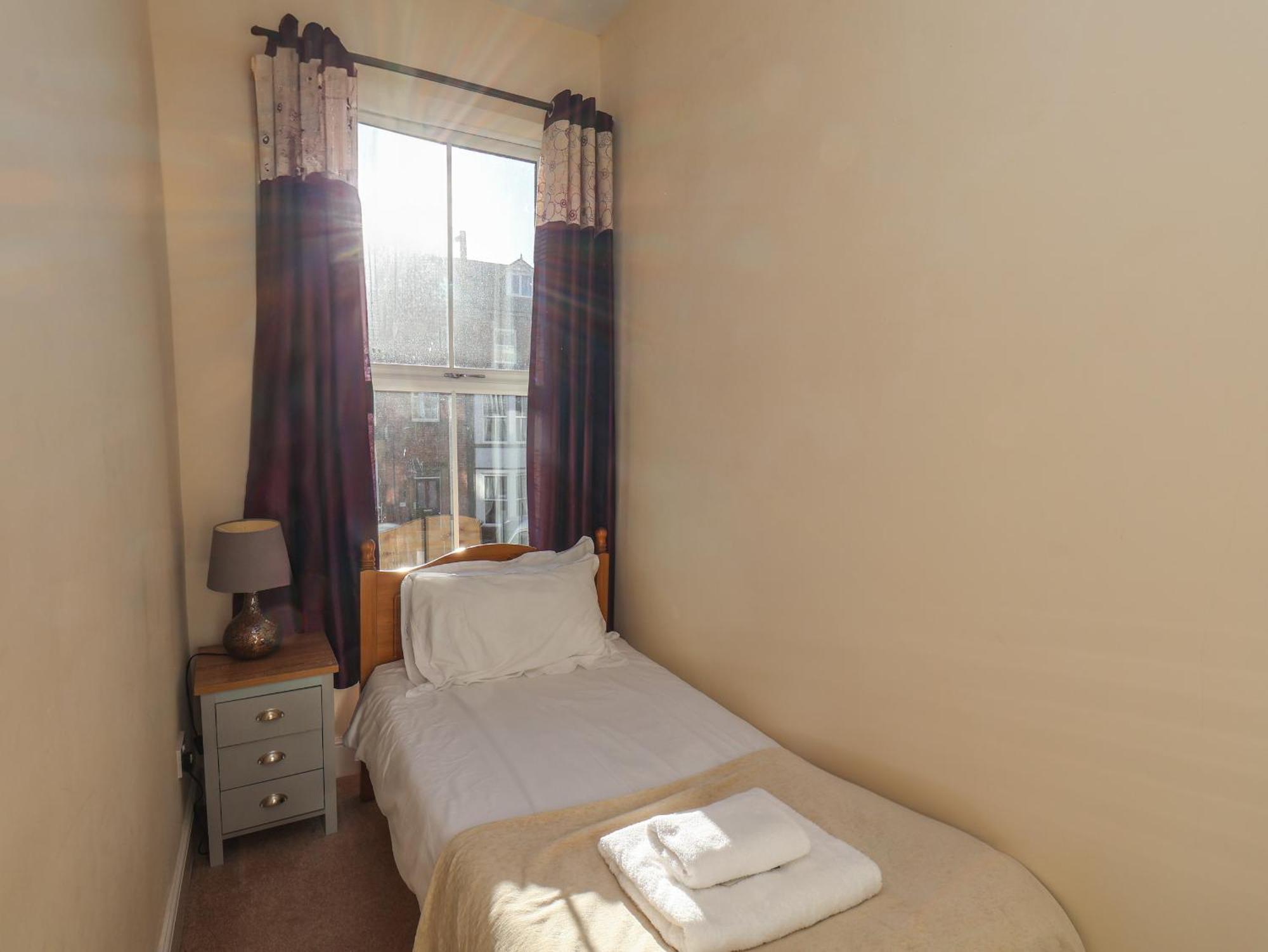 4 Normanby Terrace Villa Уитби Екстериор снимка